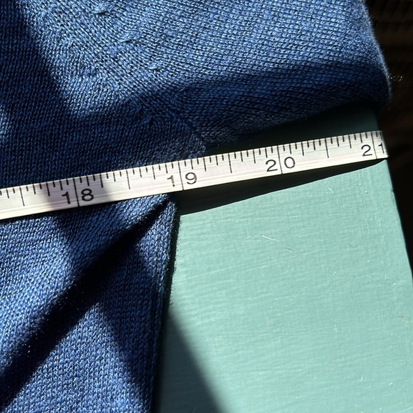 Extra Small Blue V Neck Sweater - Picture 7 of 10